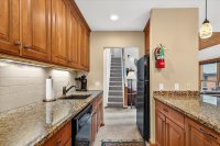 528 East Mountain