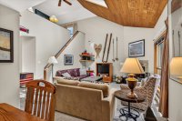 528 East Mountain