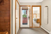 528 East Mountain