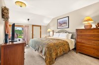 528 East Mountain