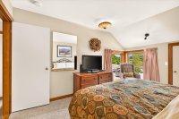 528 East Mountain