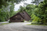 218 Lakewood