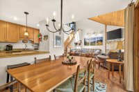 524 East Mountain