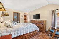 524 East Mountain
