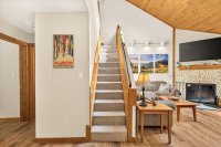 524 East Mountain