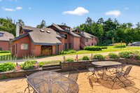 524 East Mountain