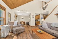524 East Mountain