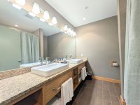 228 East Mountain