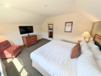 228 East Mountain